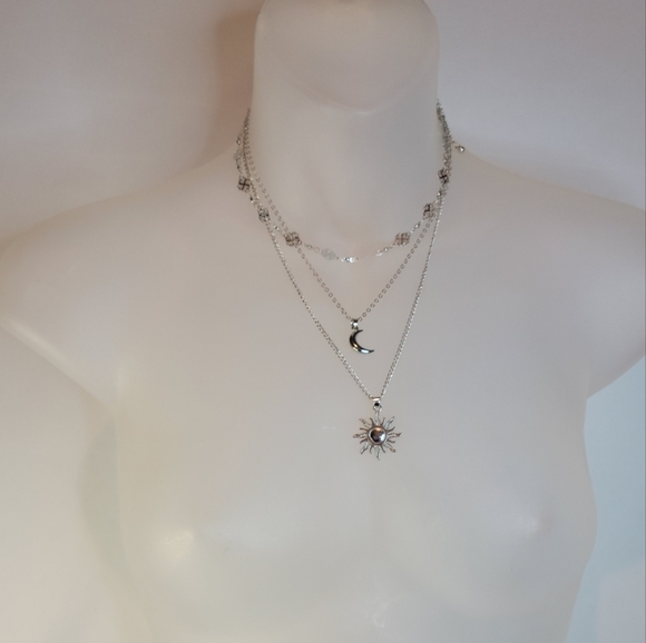 Fashion Jewelry Silver Necklace Sun and Moon Three strand chain one clasp - Picture 3 of 8